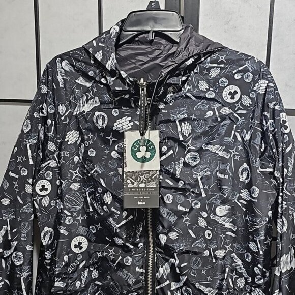Boston Celtics The Very Warm x NBALab Reversible Windbreaker Jacket Medium New - Picture 4 of 12